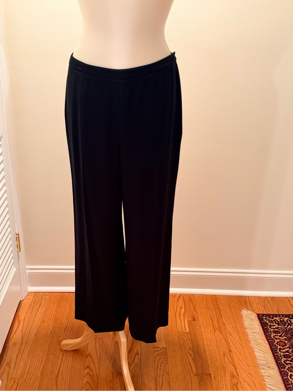 Black Wide-Leg Pull-On Women's Pants